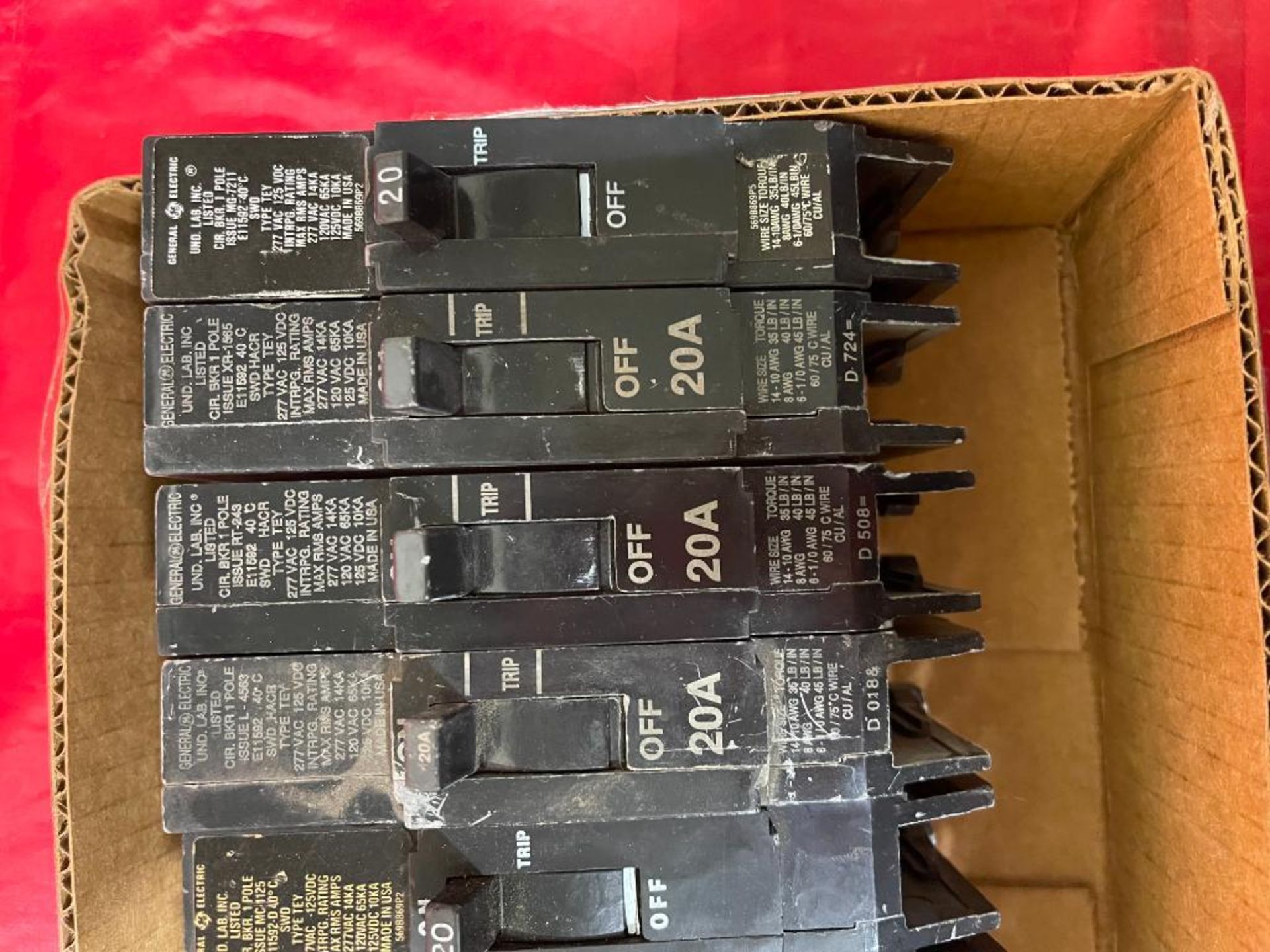 Lot of 7 GE TEY Circuit Breaker 20 Amp - Image 2 of 3