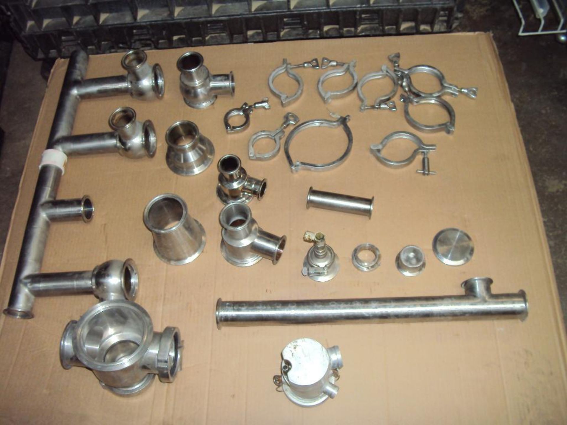 SANITARY STAINLESS STEEL PIPE AND FITTINGS IN ONE LOT