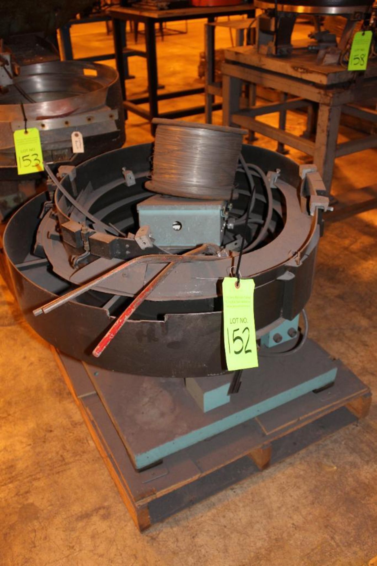 Vibratory Feed Bowl