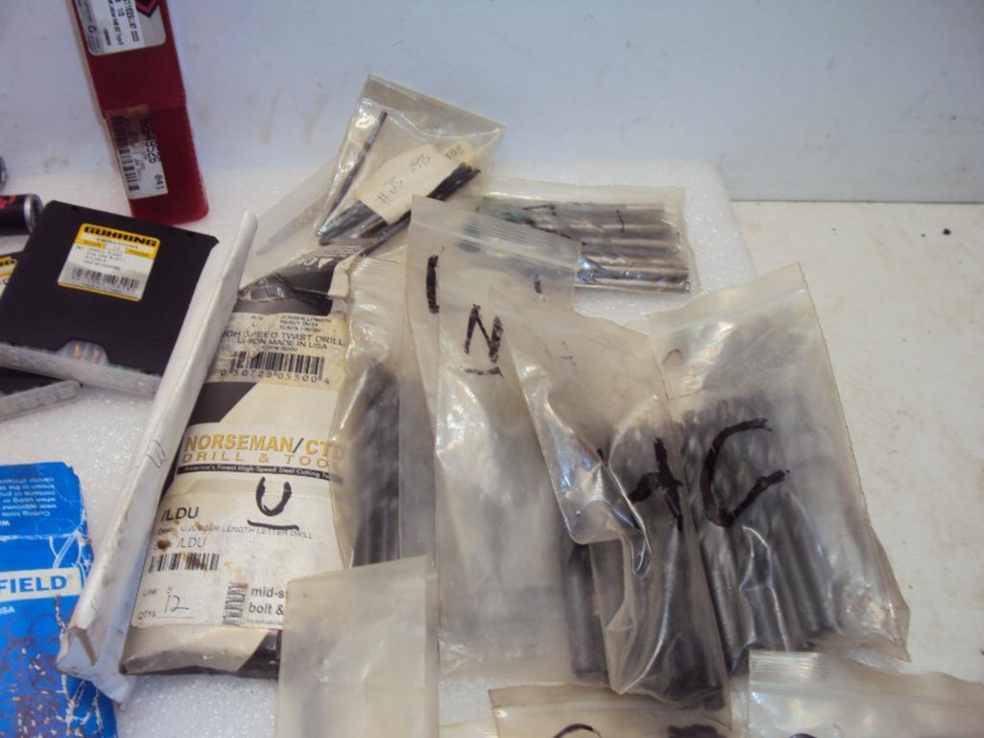 Assorted Jobber Length HSS Packaged Drills - Image 5 of 6