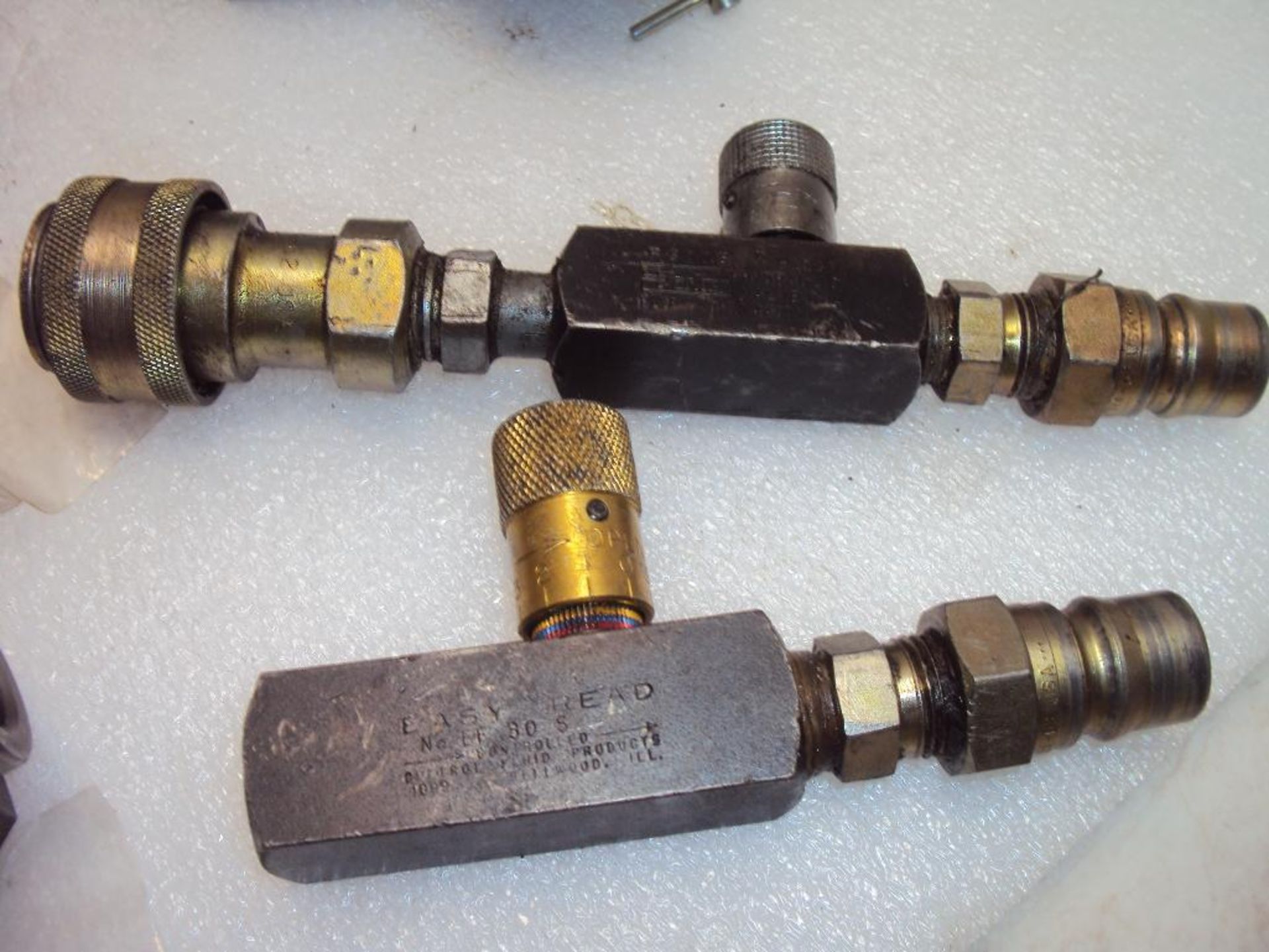 Hydraulic Valves and Flow Control Check Valves - Image 4 of 5