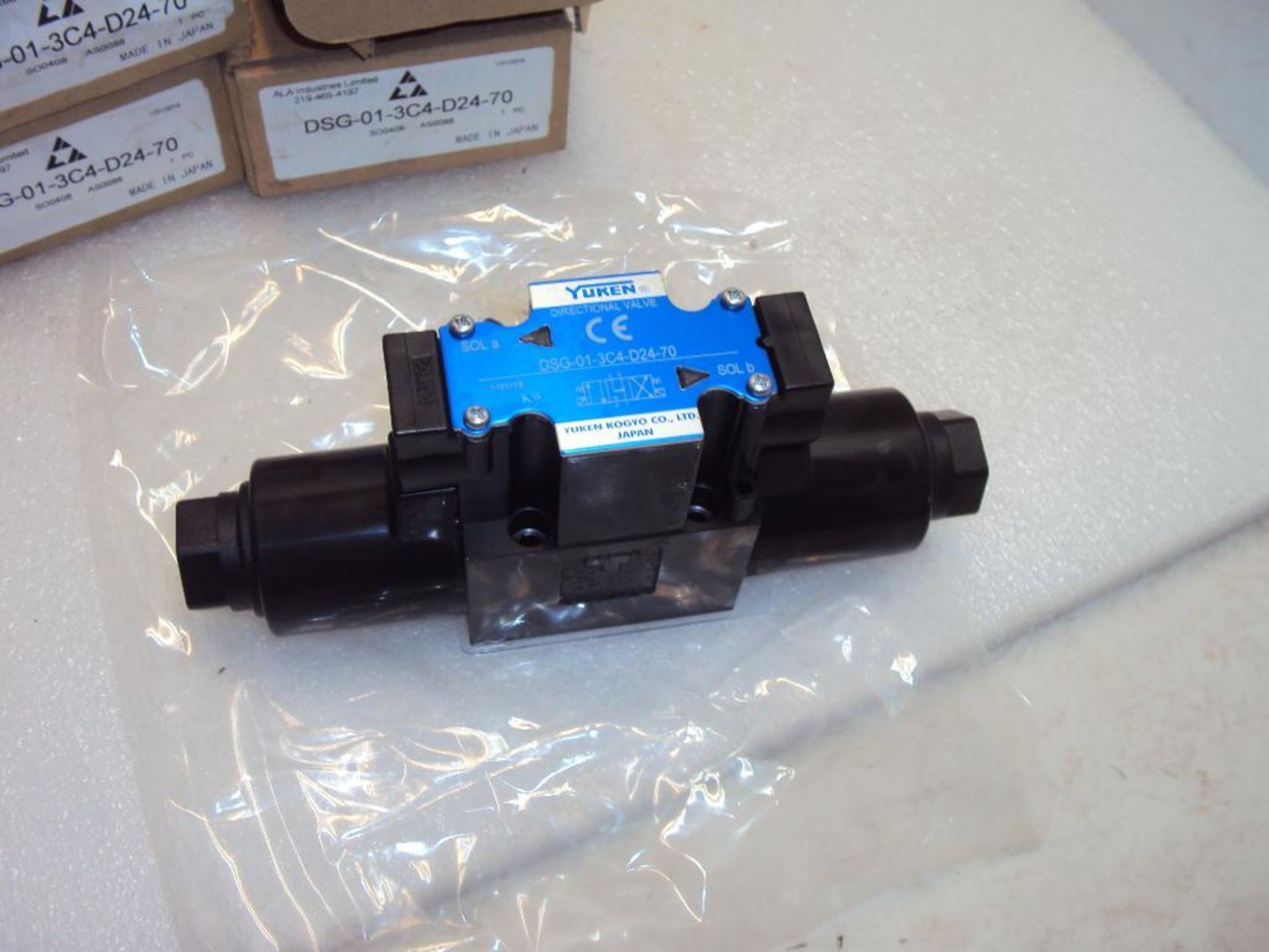 (5) Yuken DSG013C4D24-70 Directional Control Solenoid Hydraulic Valves - Image 2 of 3