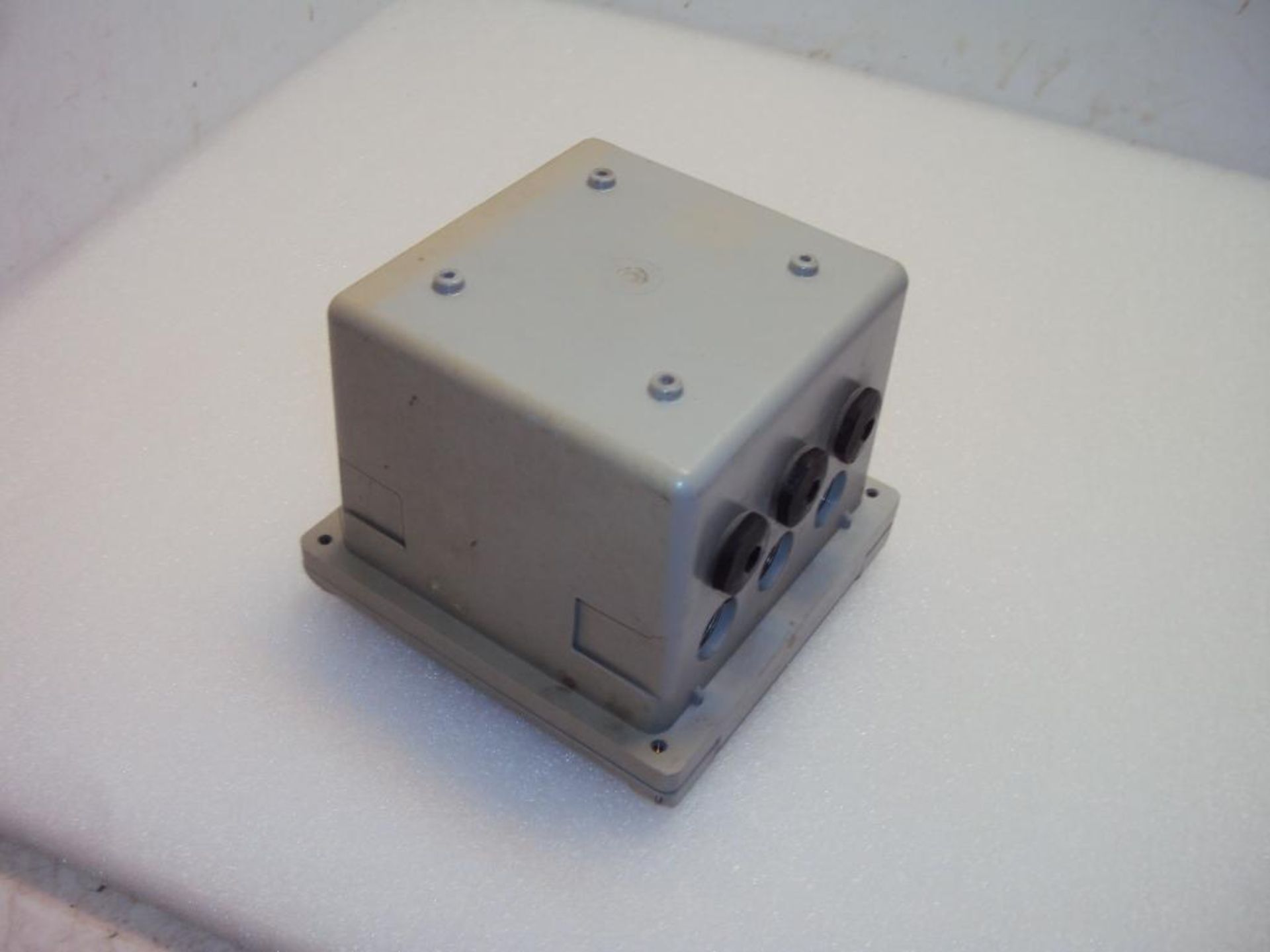 Rosemount 1056-01-20-38-AN Analyzer Transmitter - Image 4 of 4