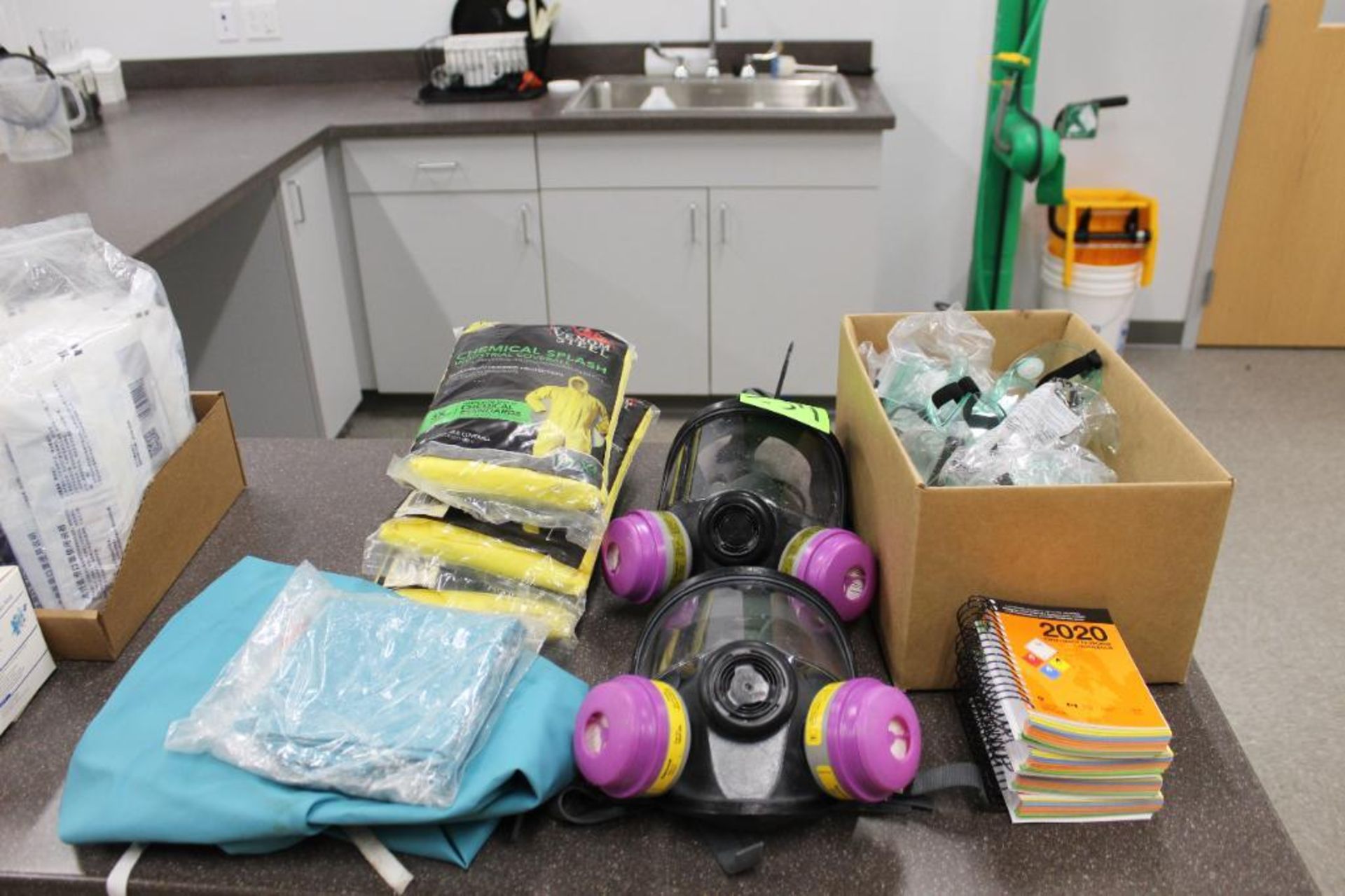 Lot of Safety Equipment - Gas Masks, Chemical Suits, Aprons, Goggles - Image 2 of 2