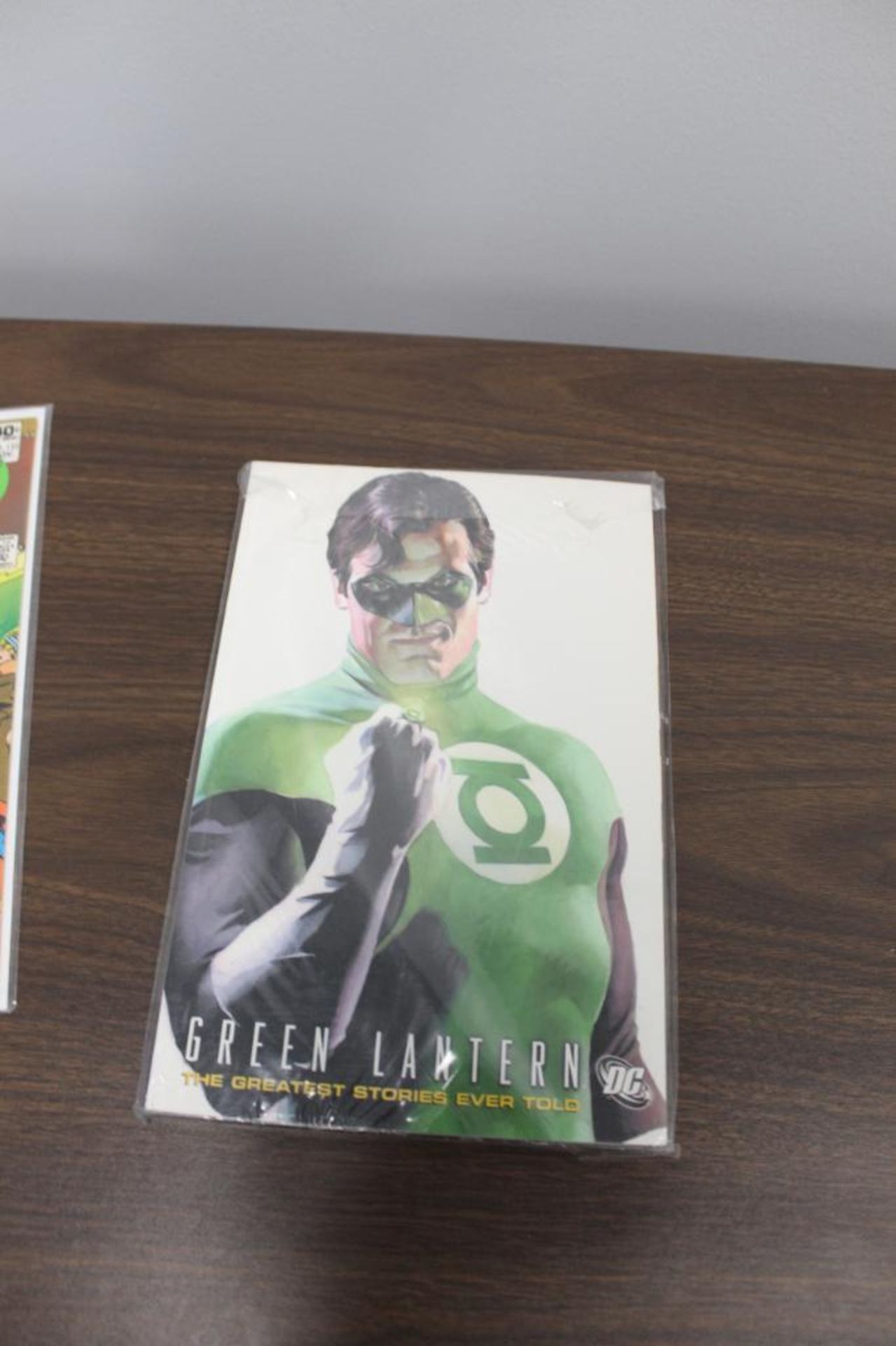 Lot of Comics - Green Lantern and Other Grapic Novels - Image 11 of 11