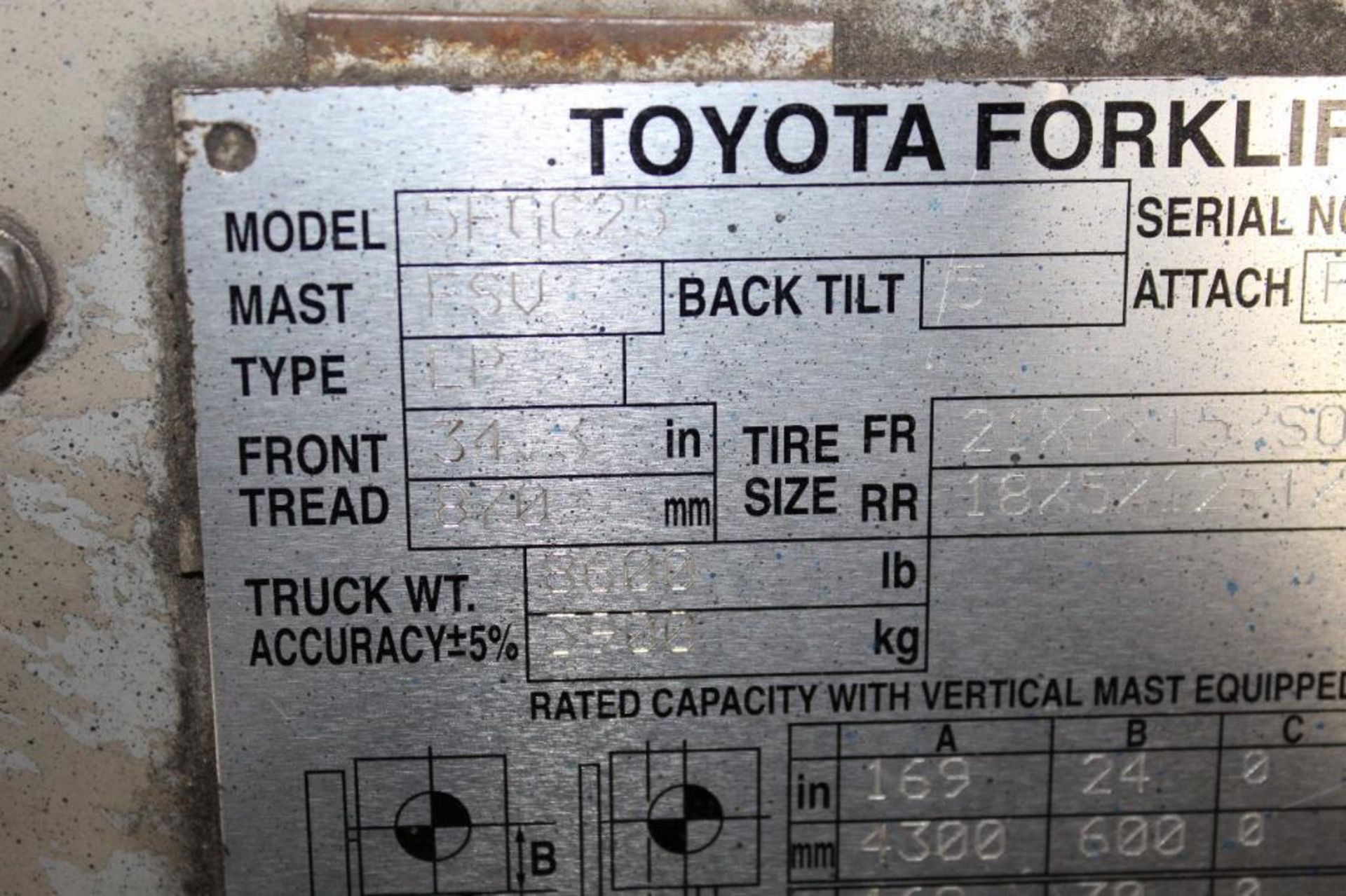 Toyota 4900 Capacity Lift Truck - Delayed Removal - Image 8 of 9