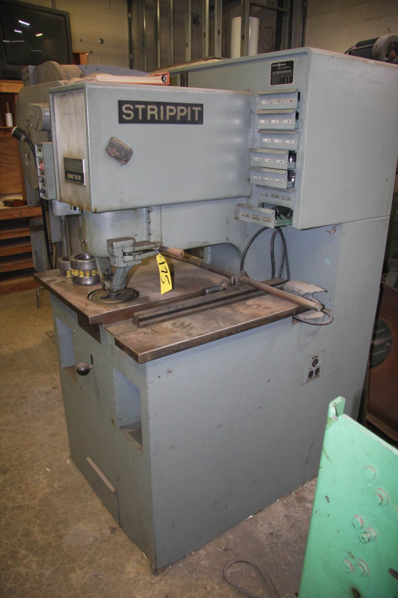 Strippit Sonic 18/30 Single End Punch With Punches