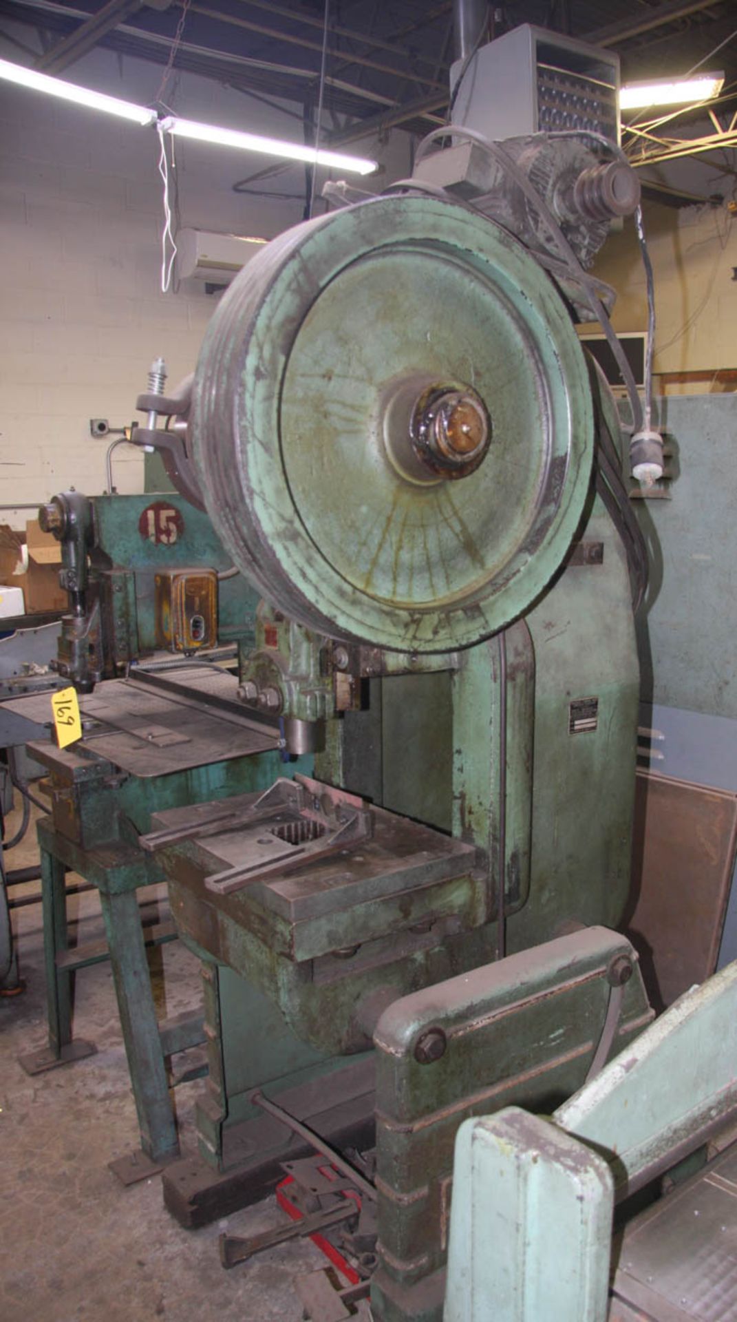 Rouselle NO.3, 25 Ton OBI Fly Wheel Type Mechanical Punch Press - Image 2 of 6