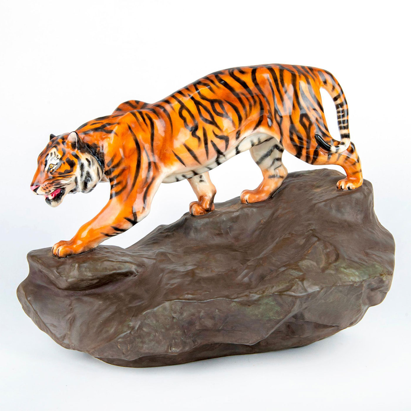 Royal Doulton Prestige Figurine, Tiger On A Rock HN2639 - Image 2 of 5