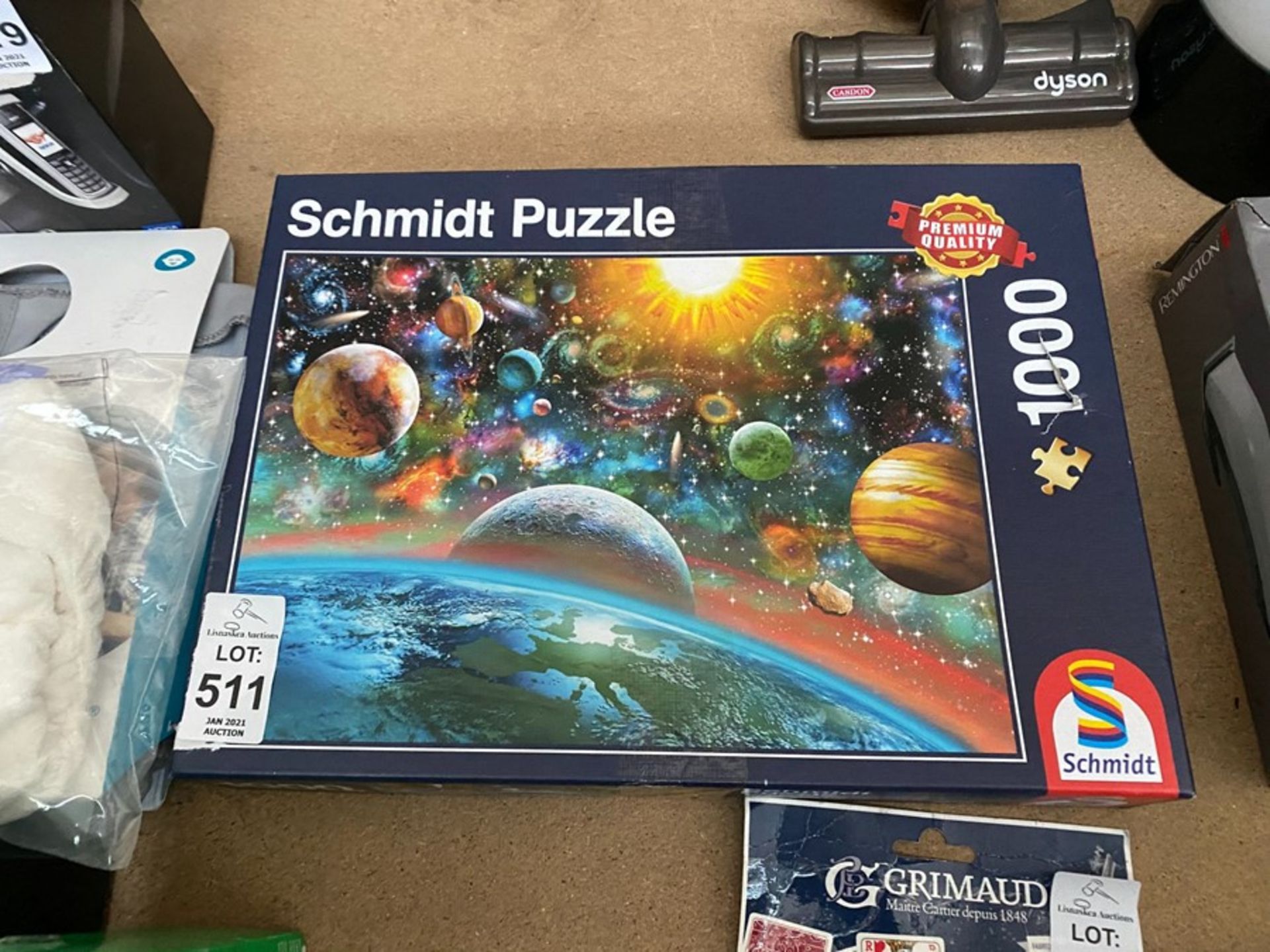 1000 PIECE SCHMIDT PUZZLE