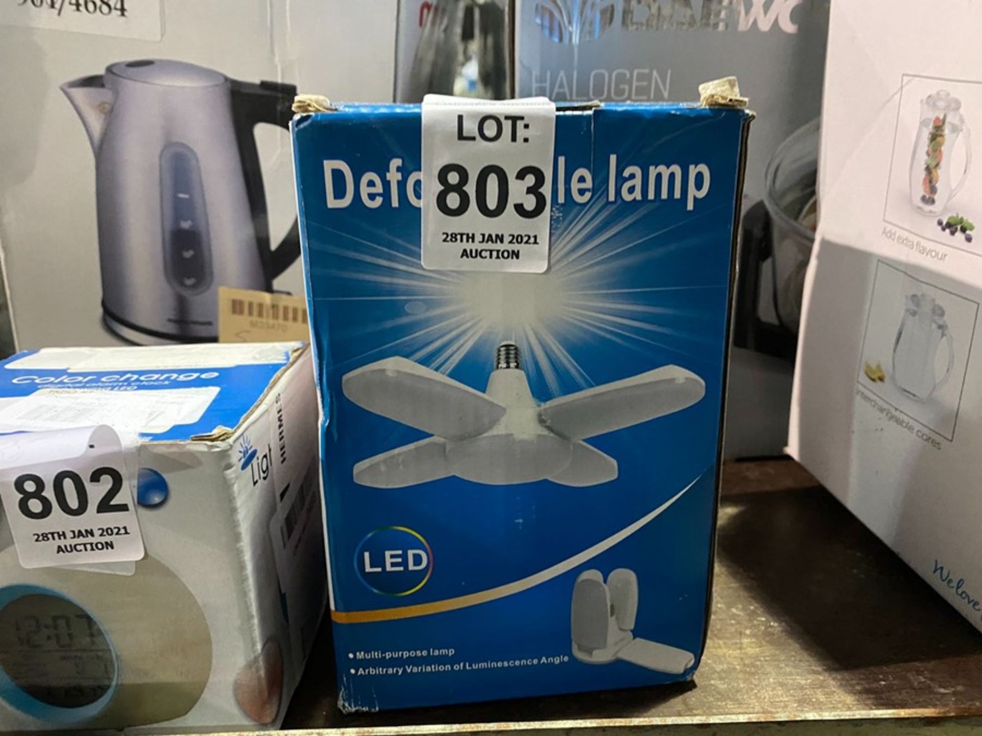 DEFORMABLE LED LAMP