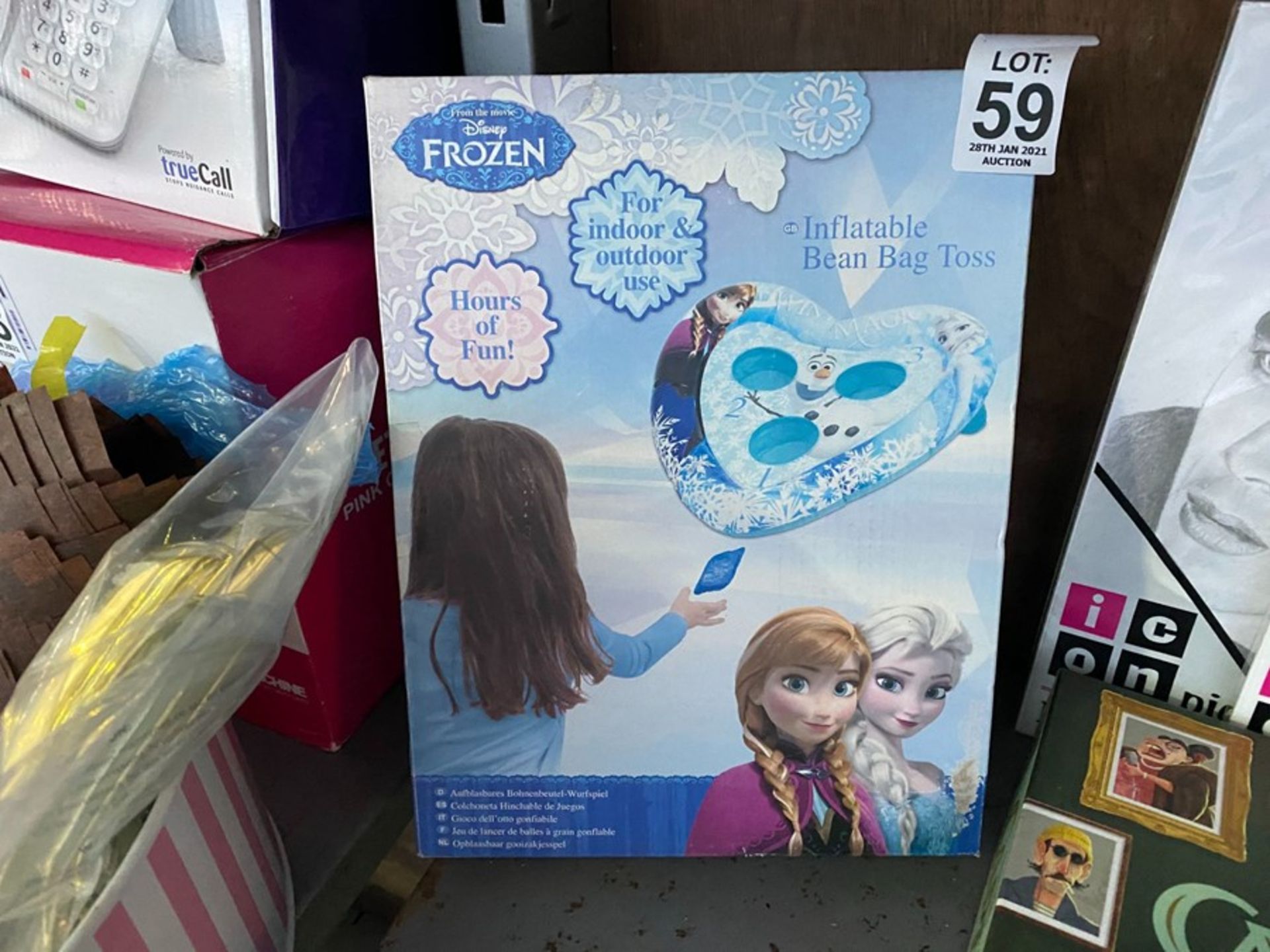 DISNEY FROZEN BEAN BAG TOSS GAME