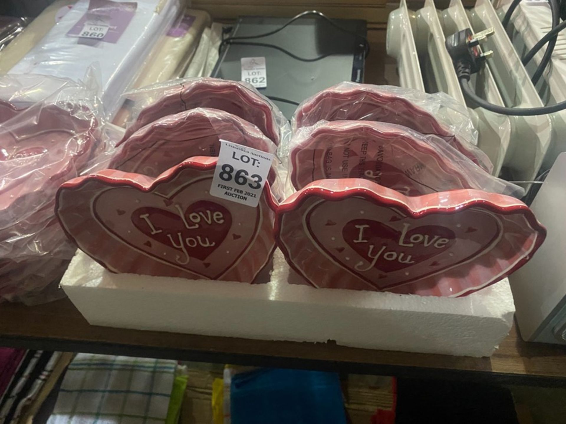 6 LOVE YOU HEART SHAPED BOWLS