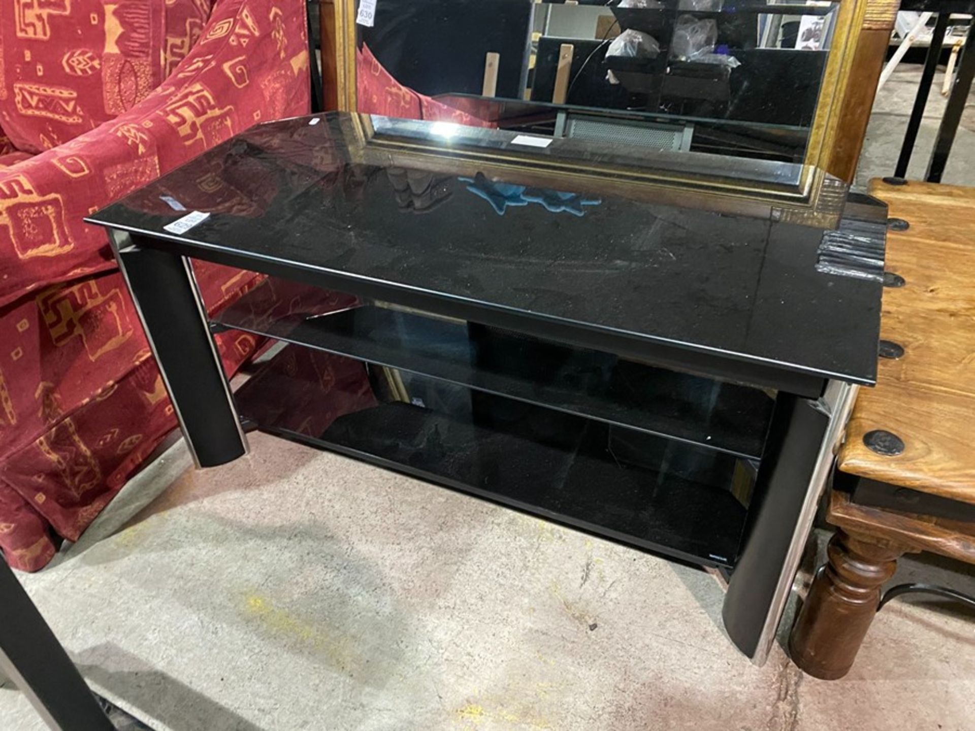 BLACK GLASS TV STAND