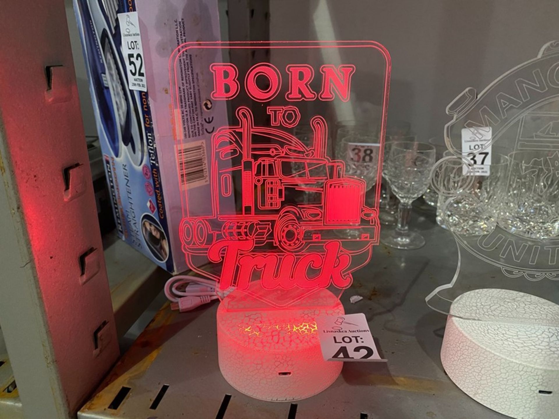 BORN TO TRUCK LED LIGHT UP SIGN NEW