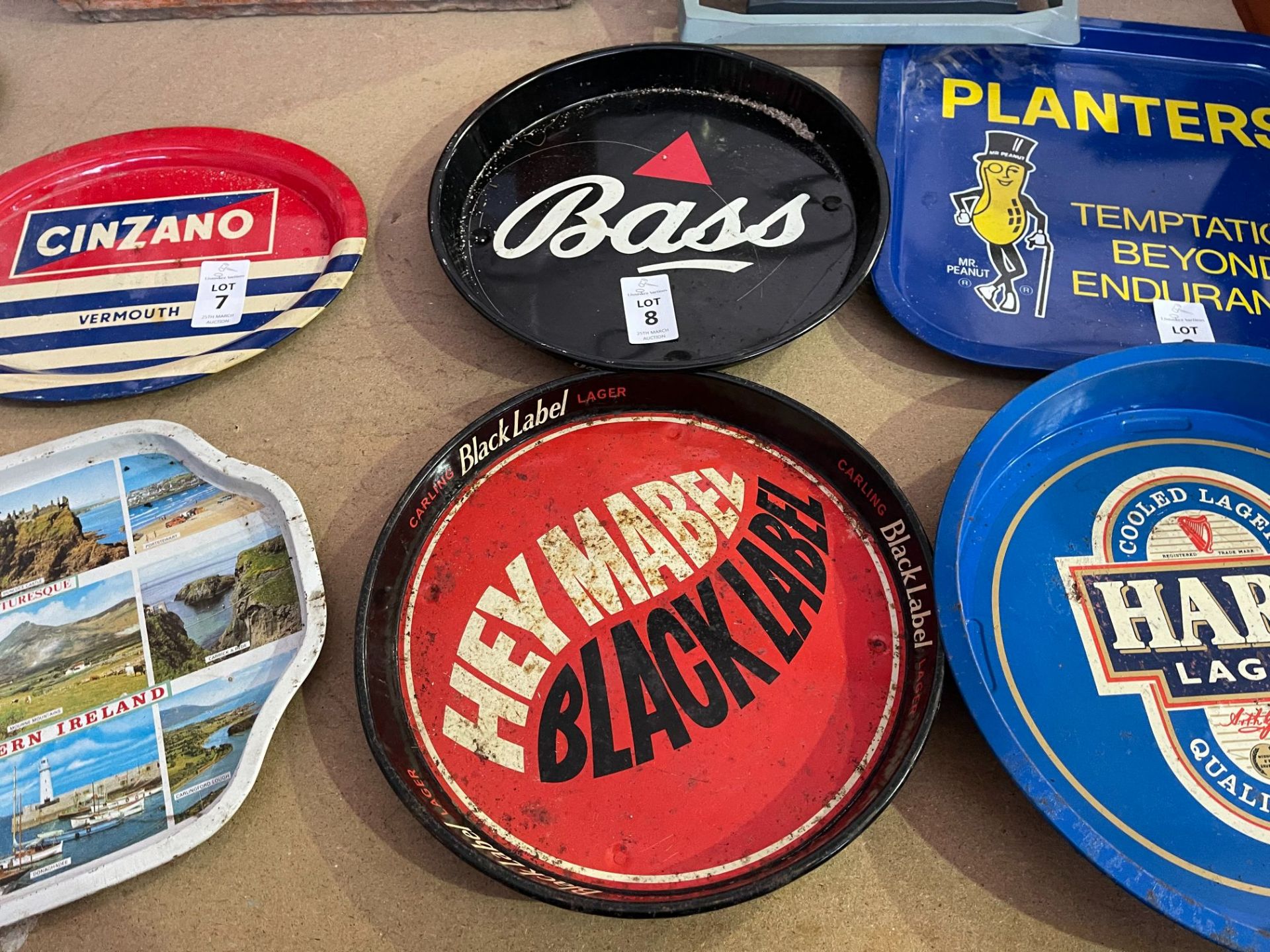 BLACK LABEL AND BASS METAL BAR TRAYS