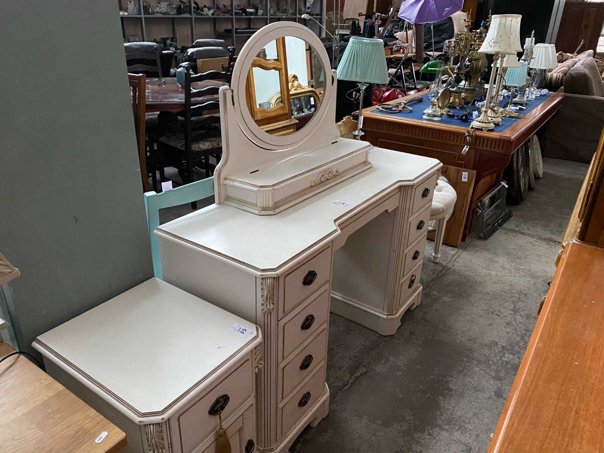 UNIQUE 9 DRAWER DRESSING TABLE WITH MIRROR