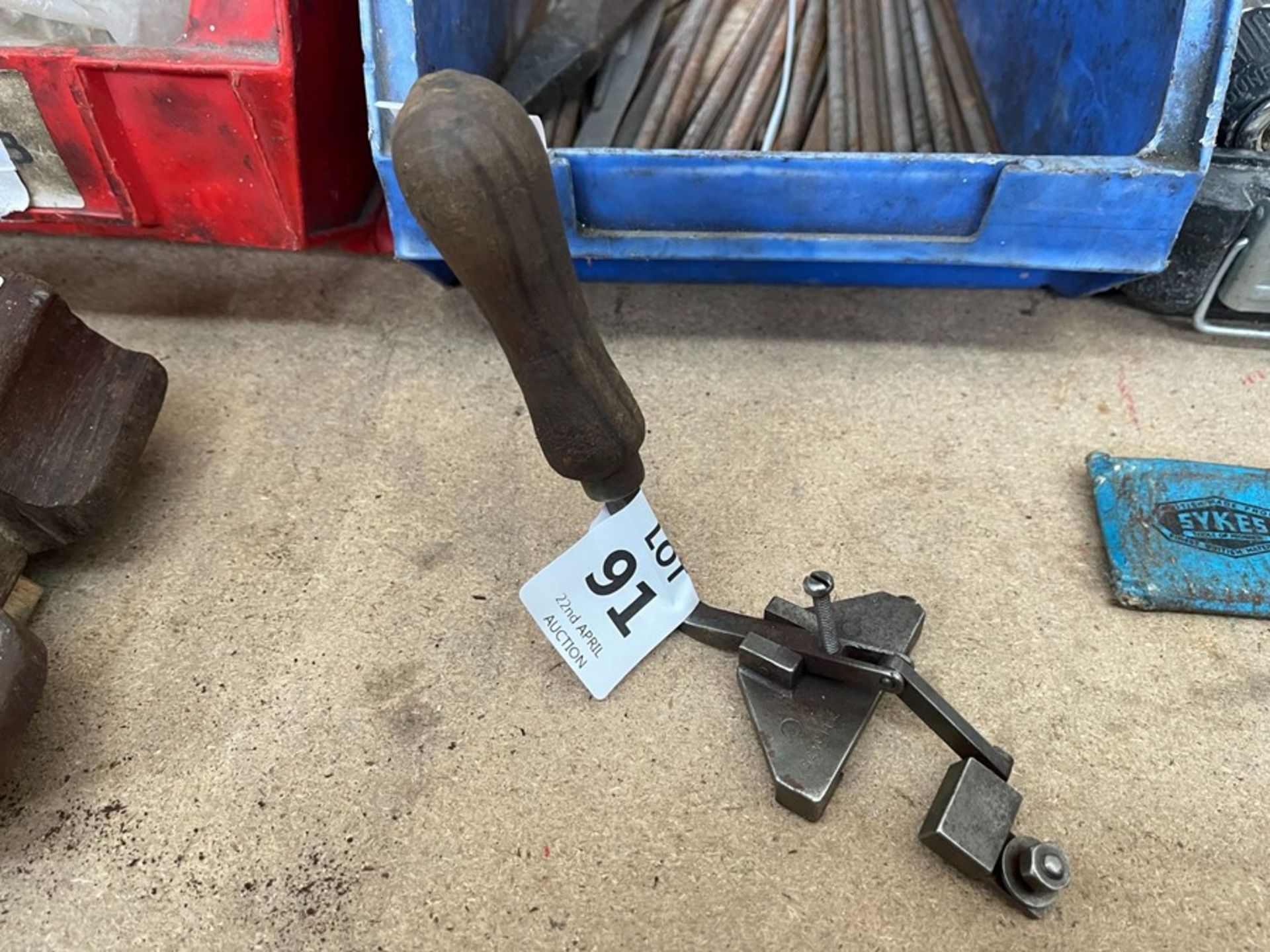 VINTAGE PLANING TOOL?