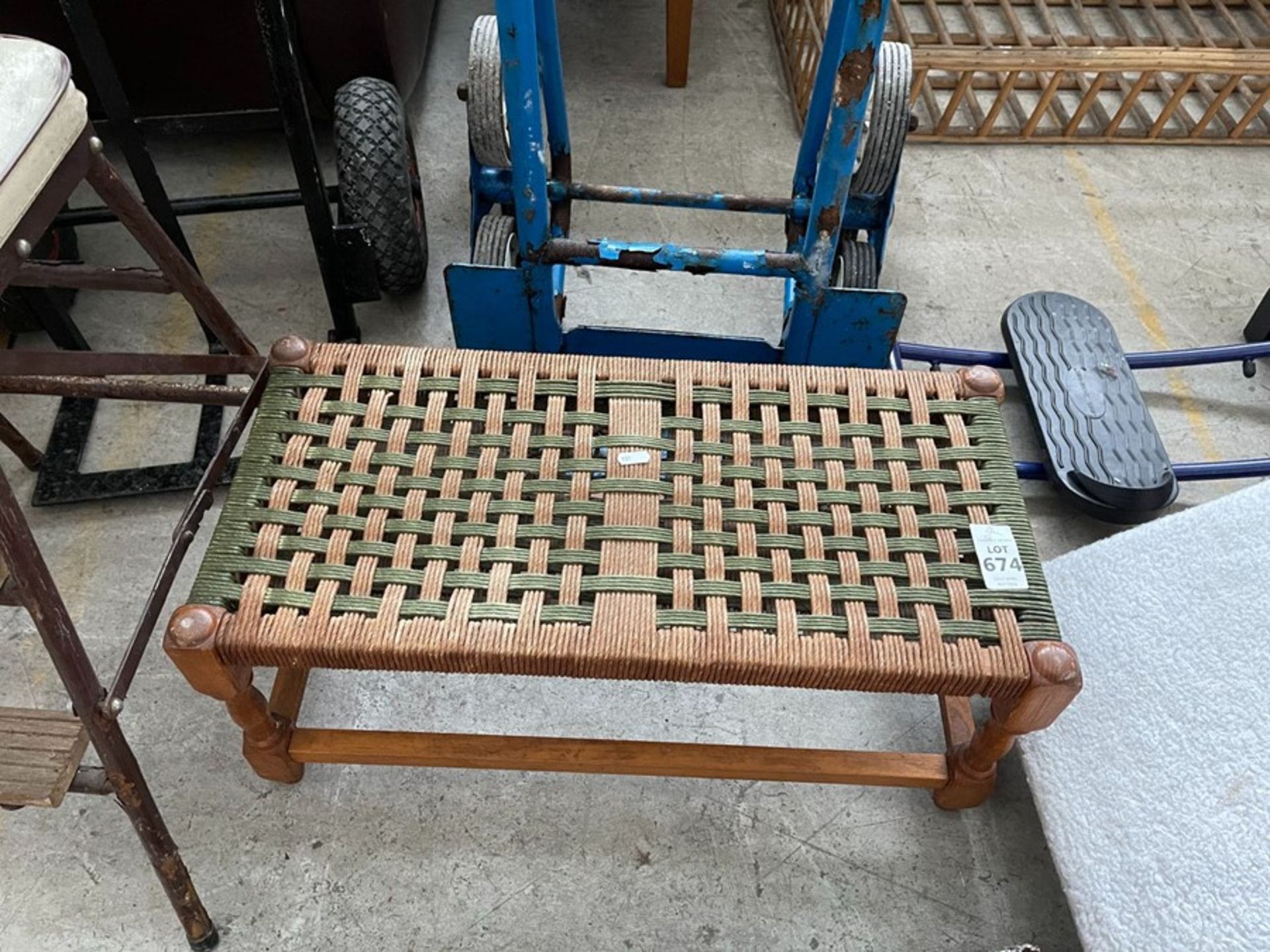 RATTAN STYLE BENCH/STOOL