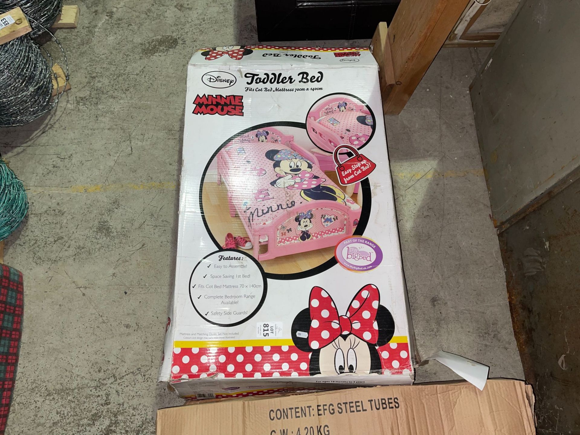 MINNIE MOUSE TODDLER BED