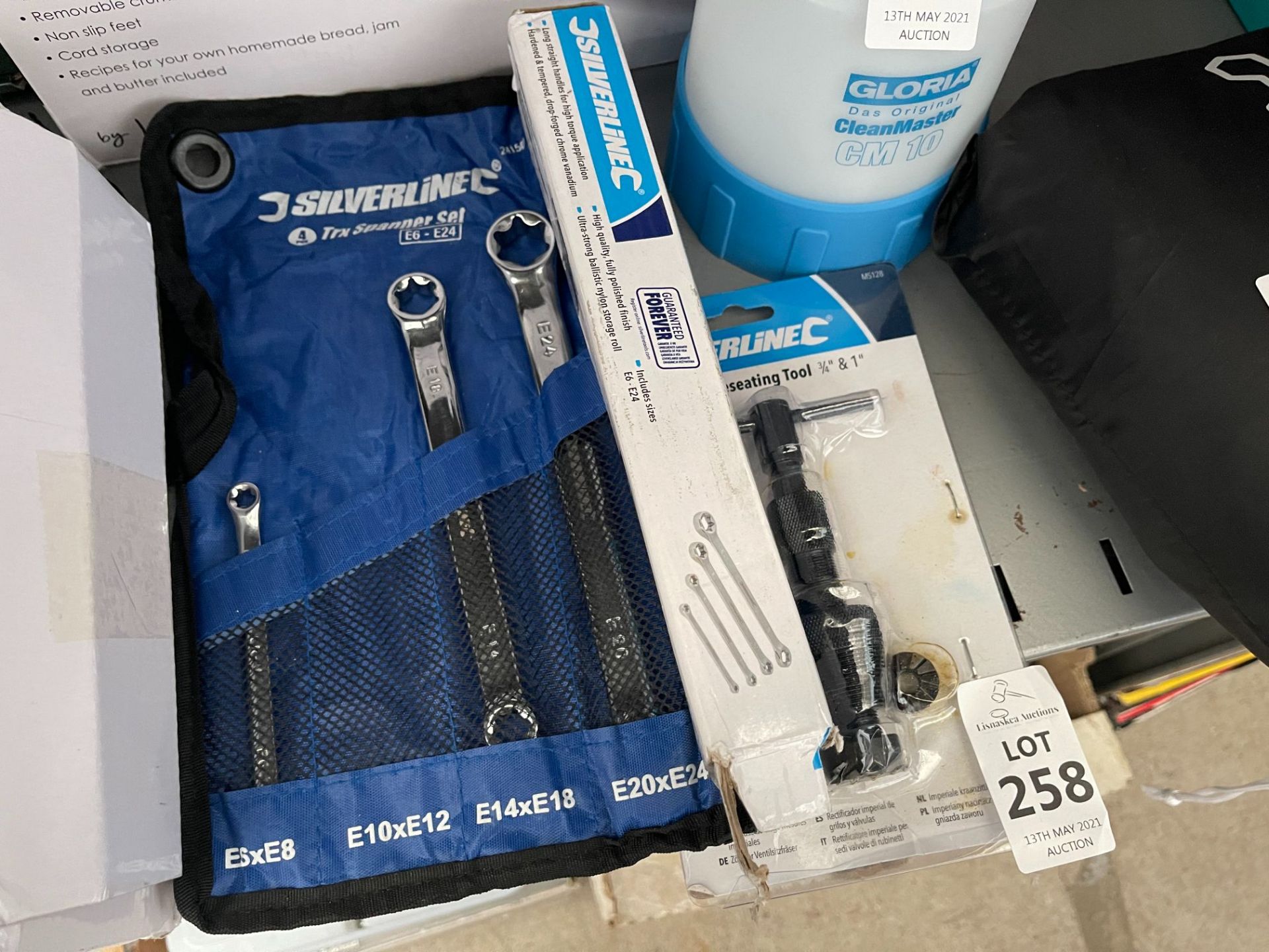 2X SILVERLINE TOOL ITEMS