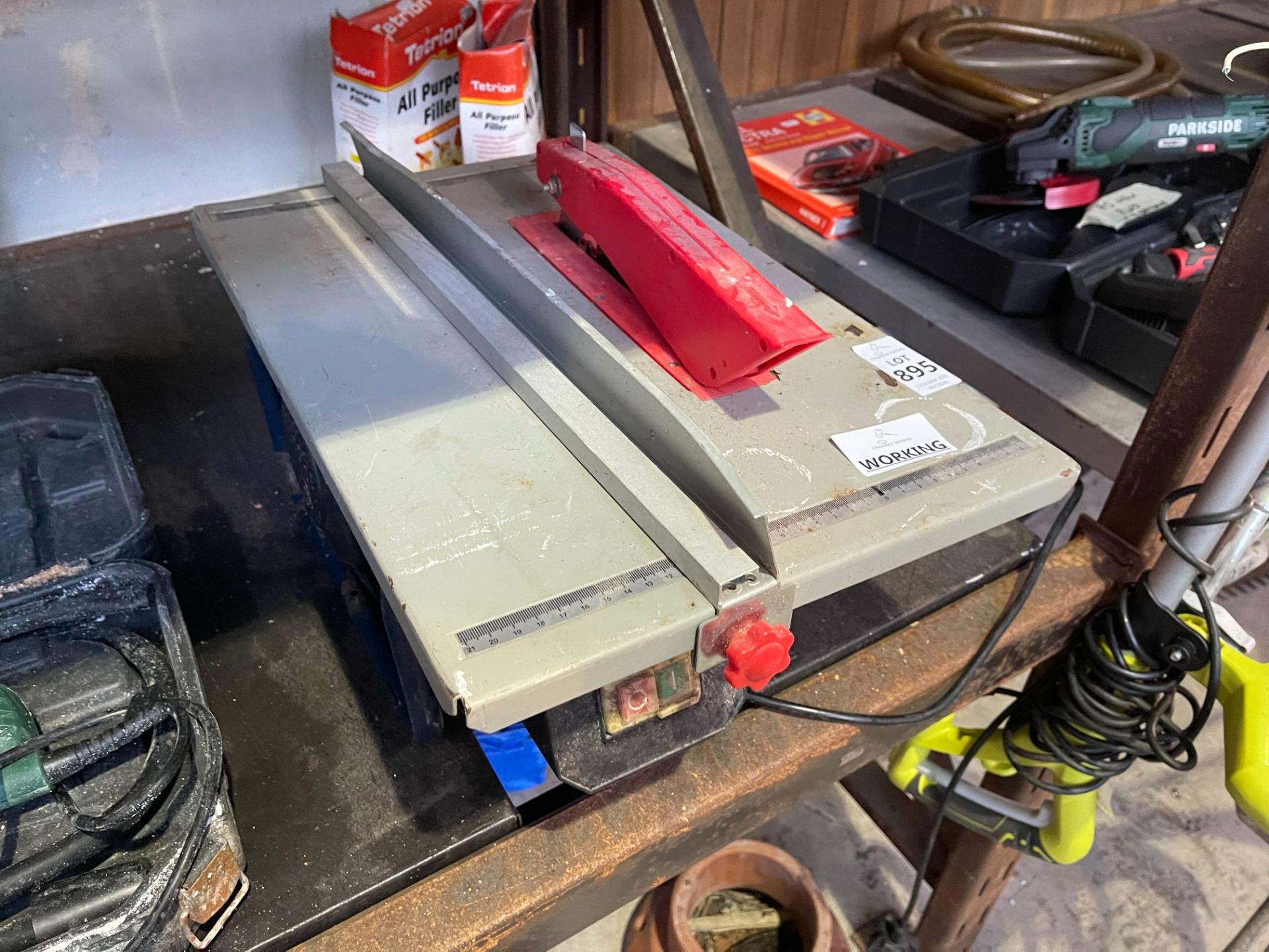 SMALL TABLE SAW (WORKING)