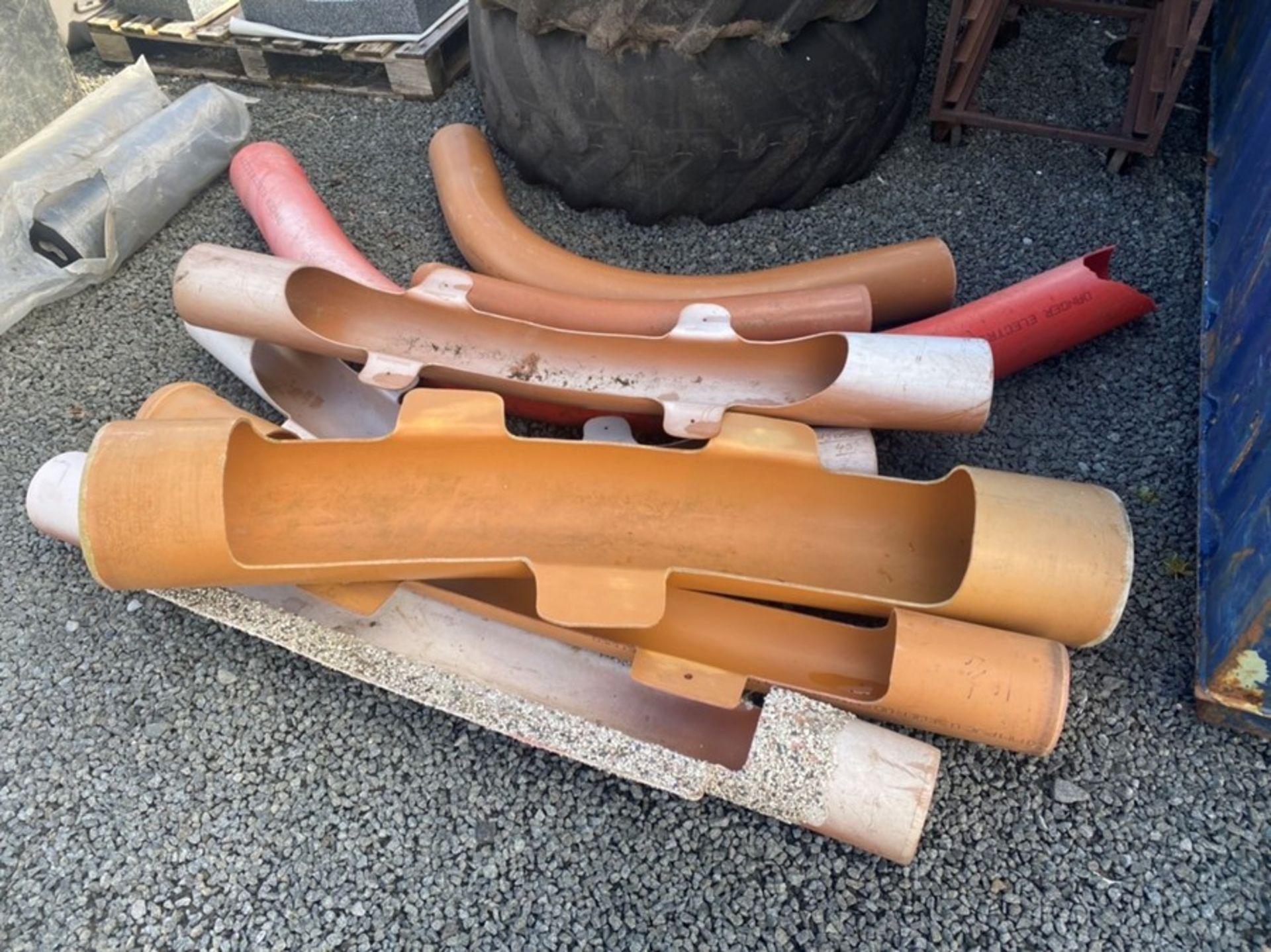 JOB LOT OF SEWER PIPES