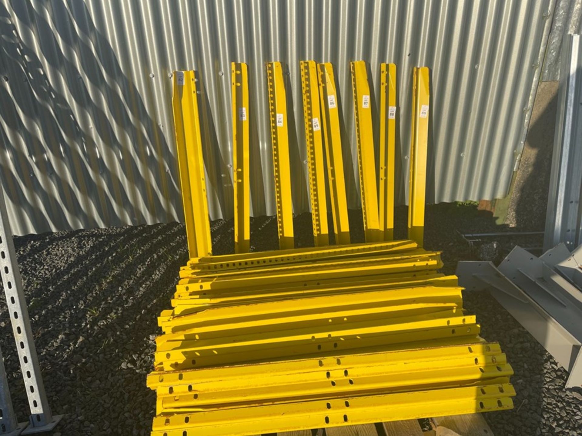 5X 3.4FT YELLOW STEEL LENGTHS