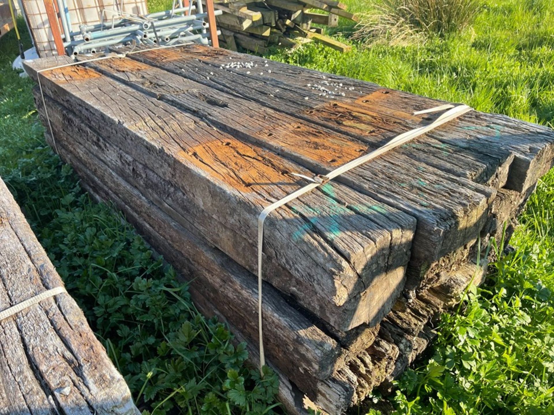 6X RAILWAY SLEEPERS