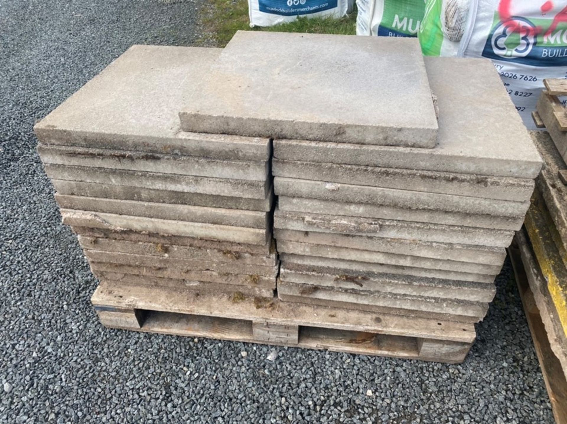 PALLET OF PAVING FLAGS