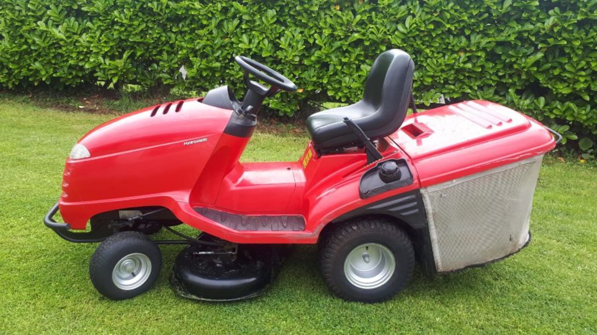 HONDA 2315 RIDE ON MOWER HYDROSTATIC 36" CUT WITH NEW DECK (FULLY RUNNG) - Image 3 of 3