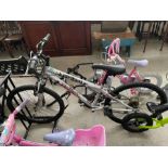 SILVER BOYS MOUNTAIN BIKE