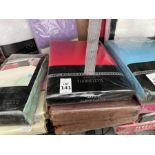 2X ASSORTED BED SHEETS