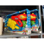 2X WATER SUPER FUNNY SQUIRT GUNS