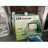 150W LED FLOODLIGHT