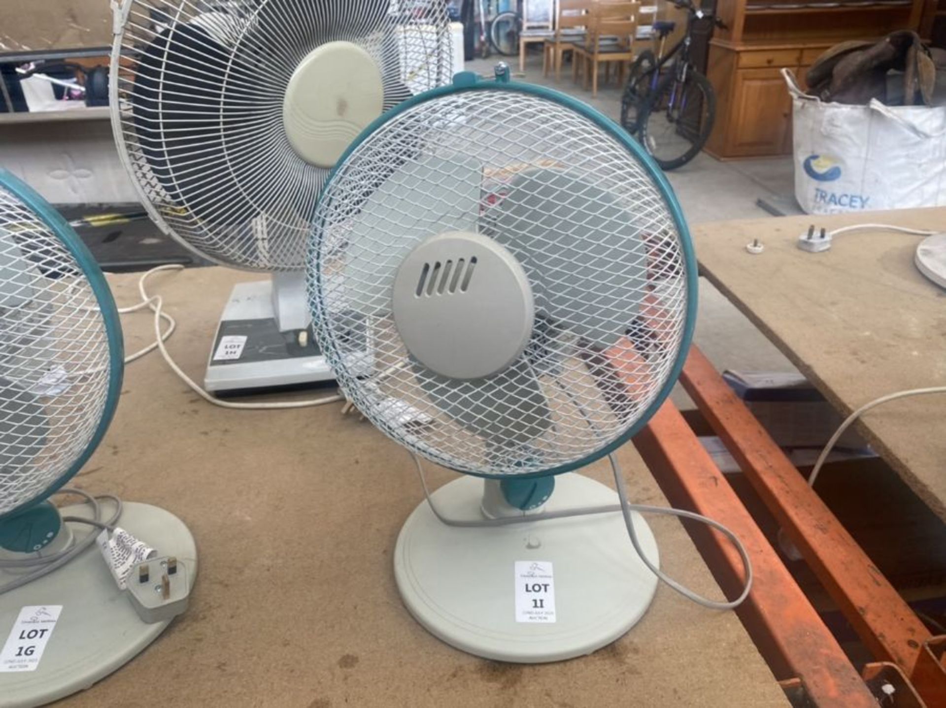 DESKTOP FAN (WORKING)