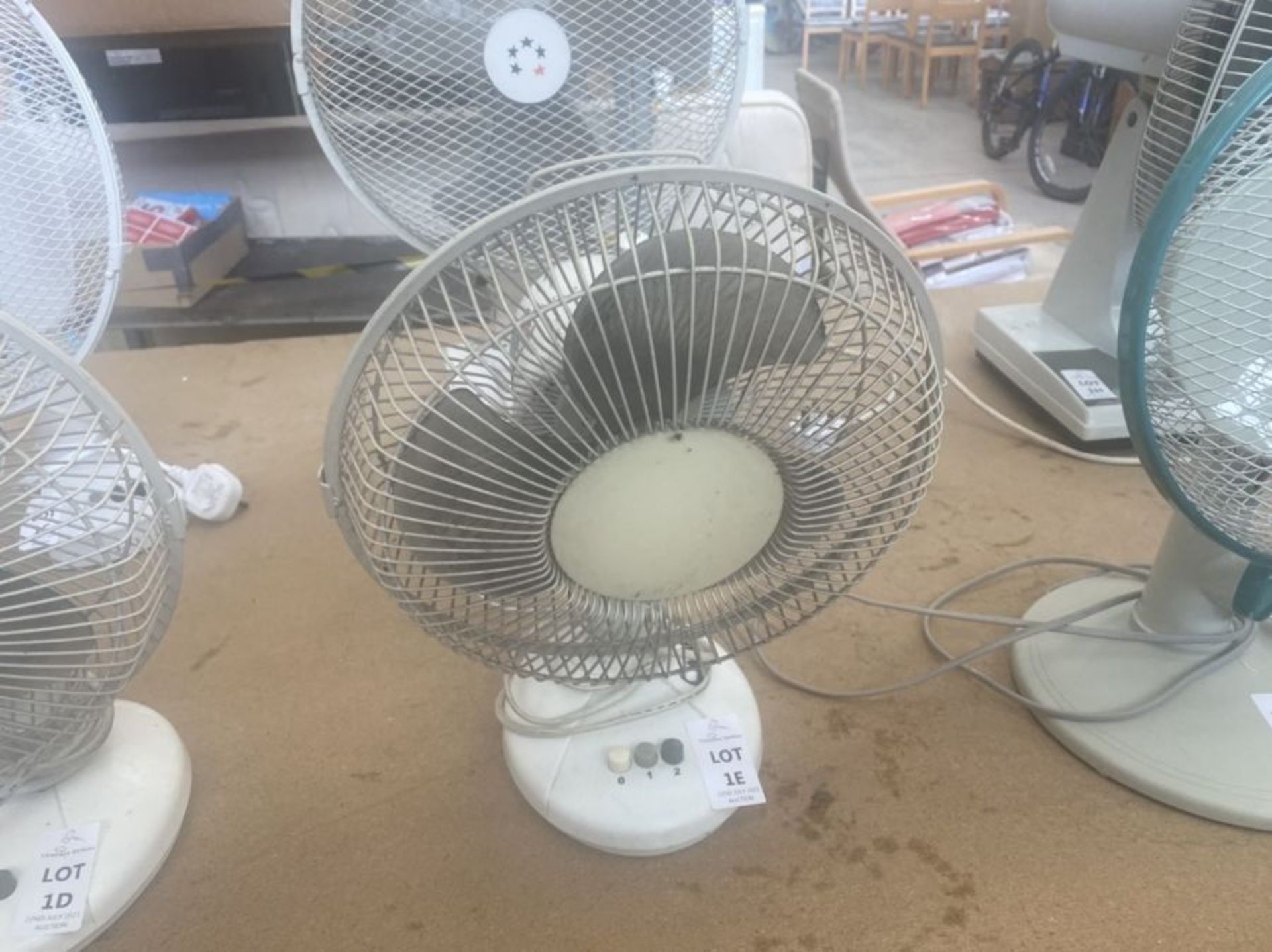 DESKTOP FAN (WORKING)