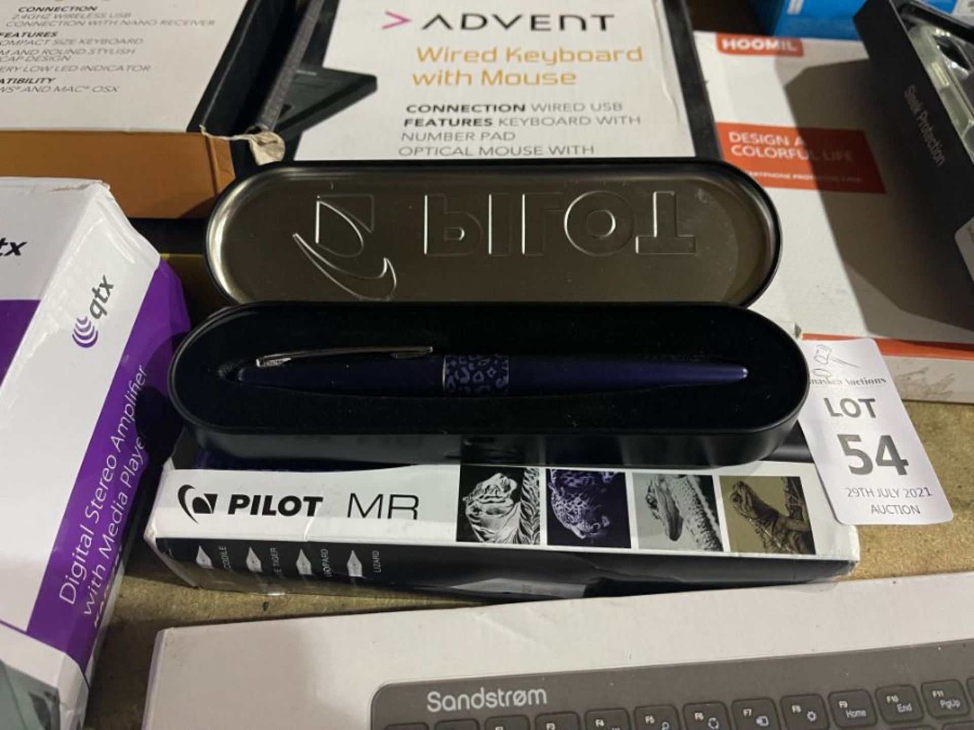 PILOT MR FOUNTAIN PEN IN CASE