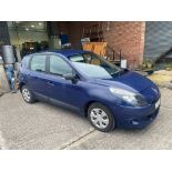 2010 BLUE RENAULT SCENIC 1.6 PETROL 71,000 MILES (RUNNING - TAXED & MOT UNTIL START OF DECEMBER)