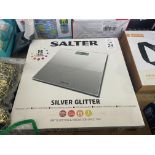 SALTER SILVER GLITTER PERSONAL SCALES