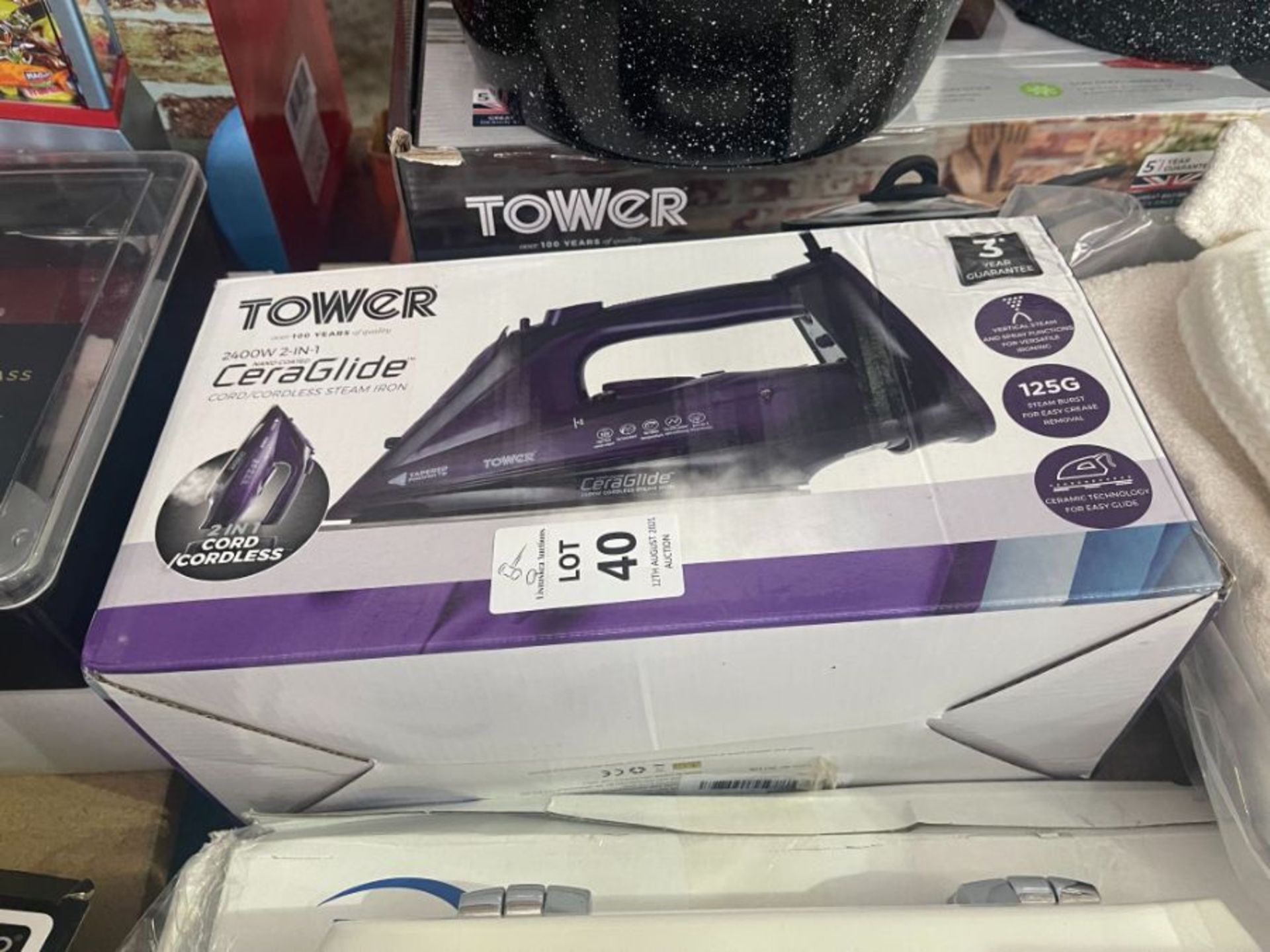 TOWER CERAGLIDE 2-IN-1 CORD/CORDLESS STEAM IRON