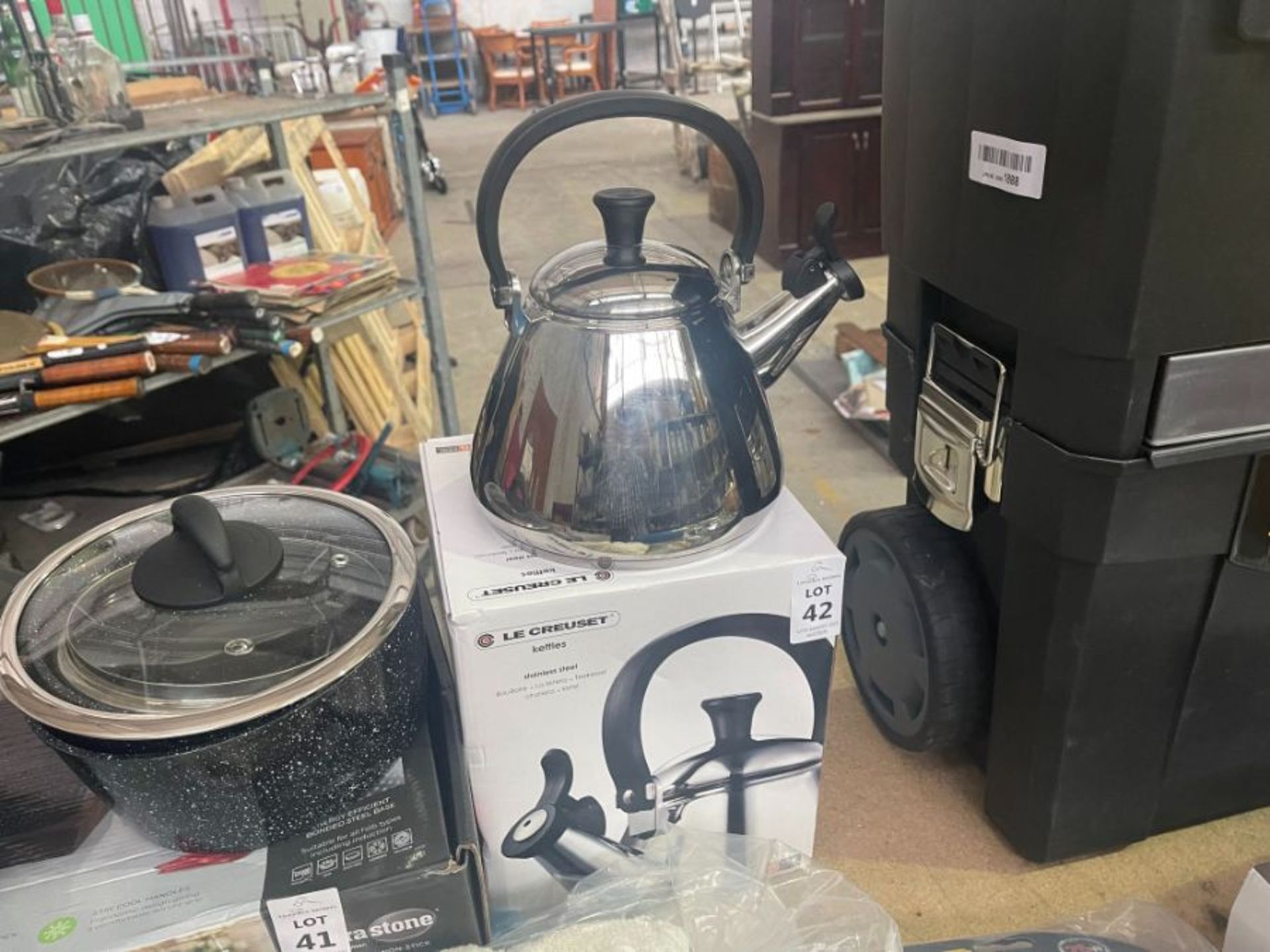 LE CREUSET STAINLESS STEEL KETTLE