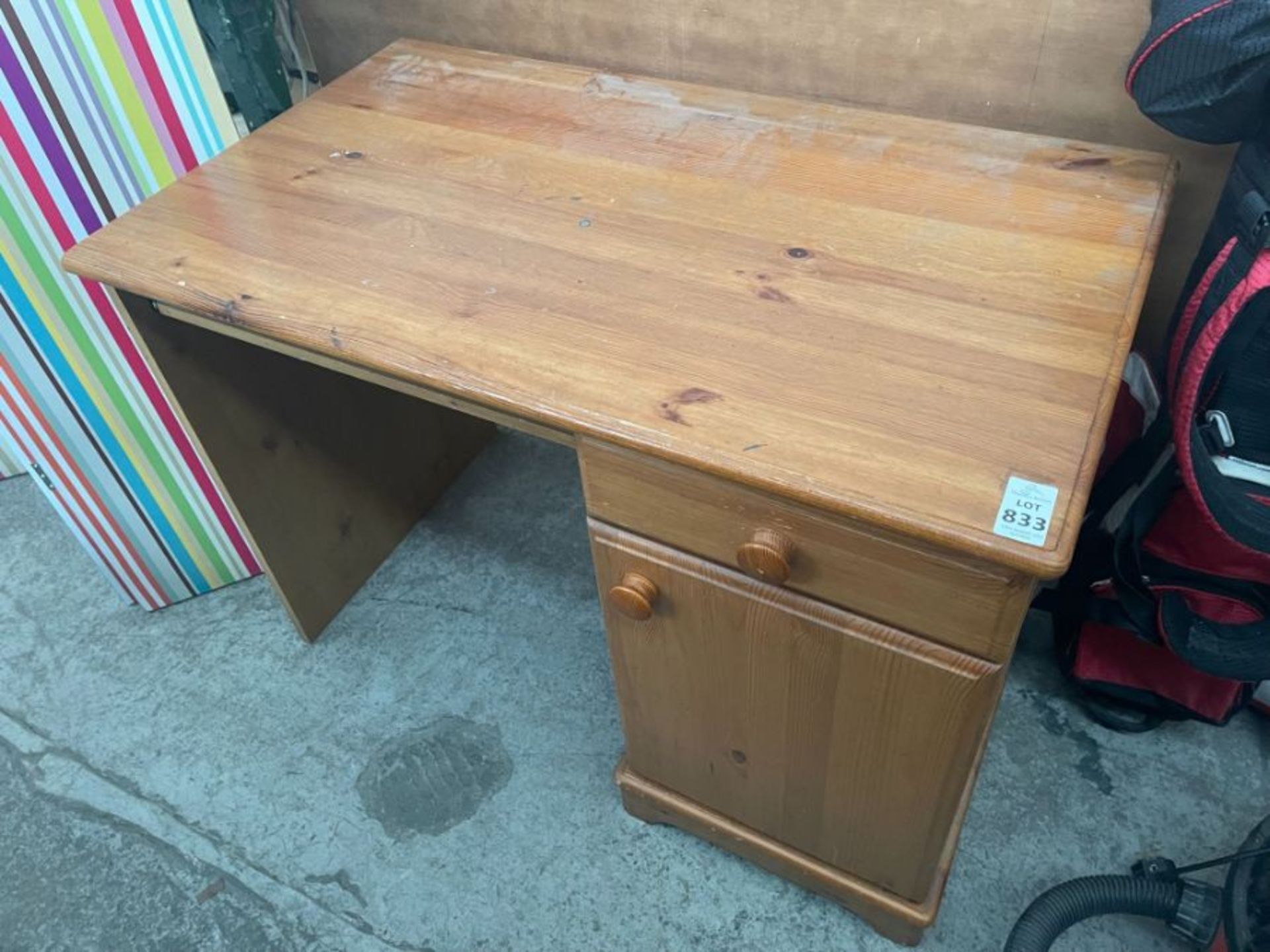 PINE DESK