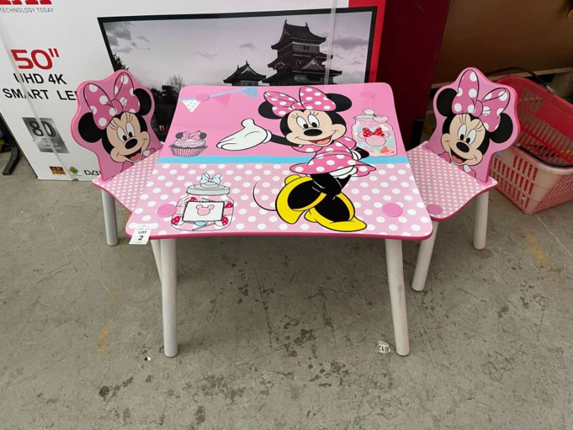 DISNEY MINNIE MOUSE KIDS TABLE & 2X CHAIRS