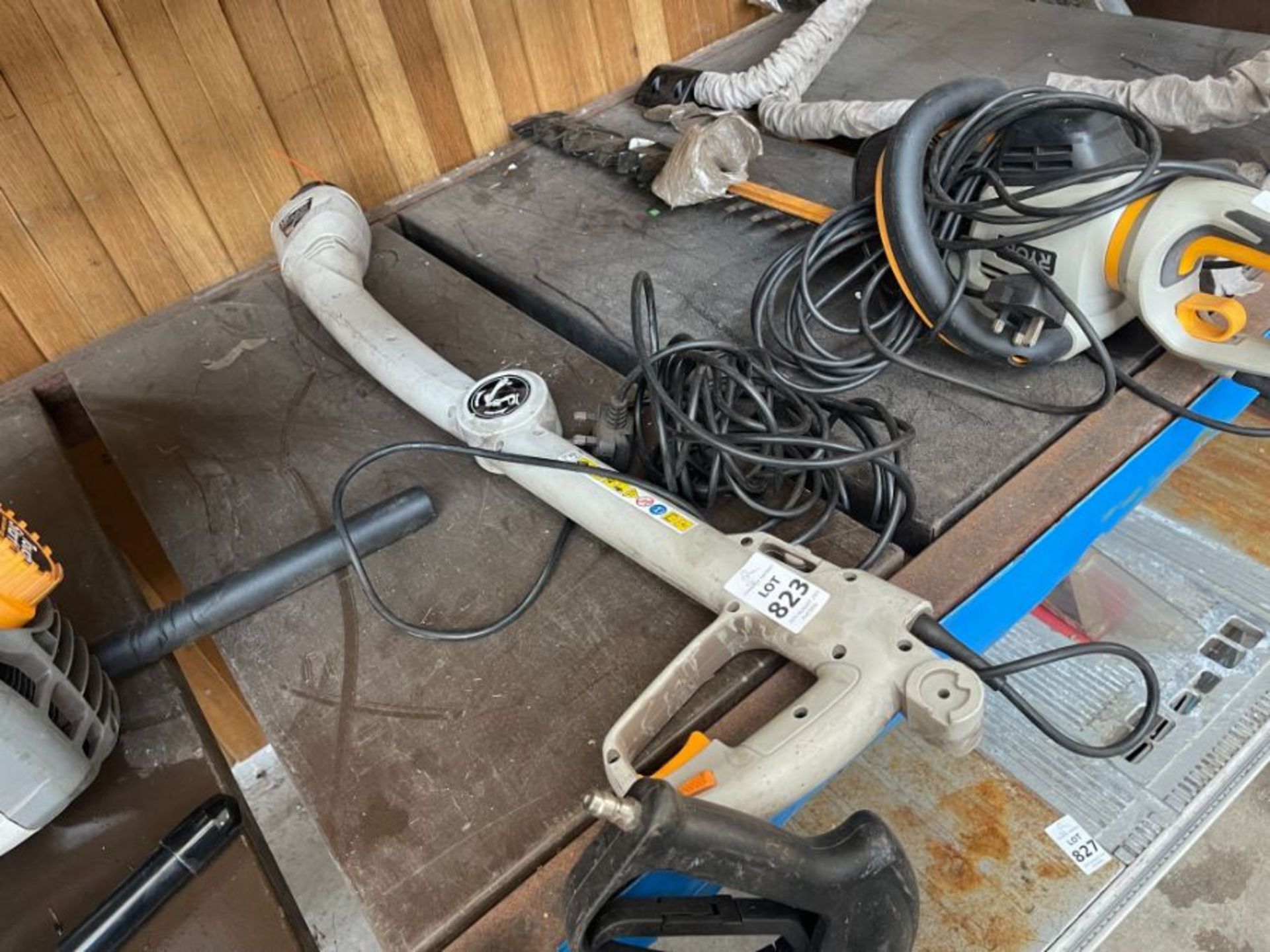 RYOBI ELECTRIC STRIMMER (WORKING)