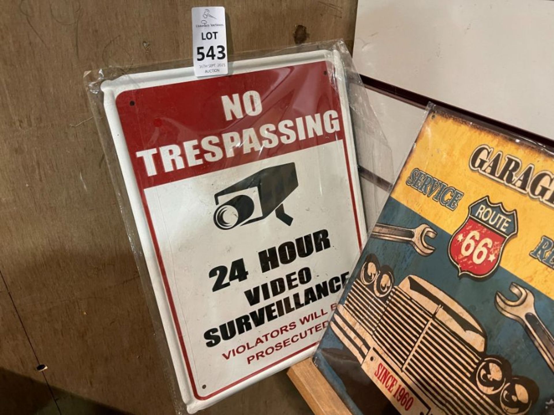 24HR SURVEILLANCE TIN SIGN