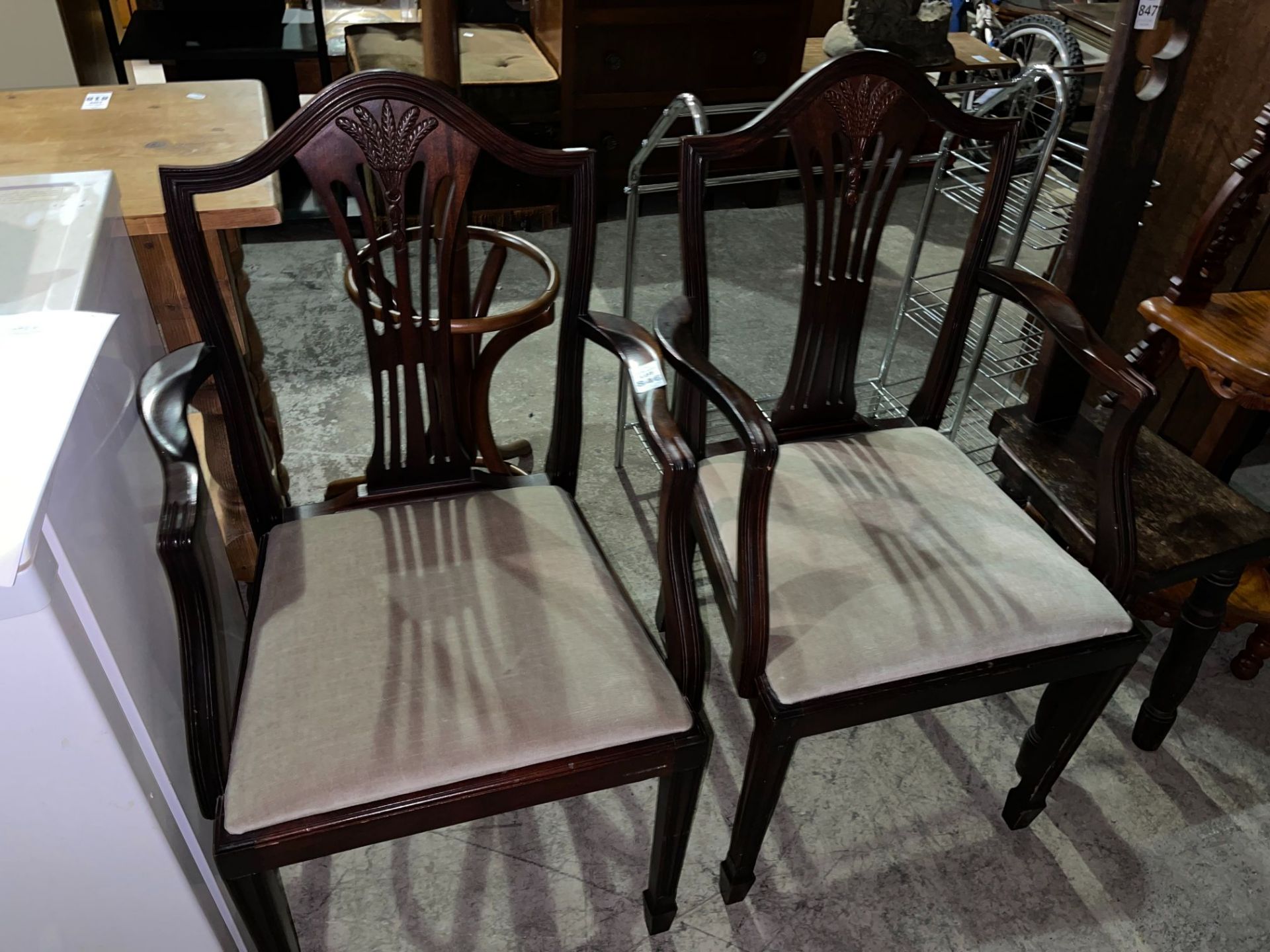 2X DINING CHAIRS