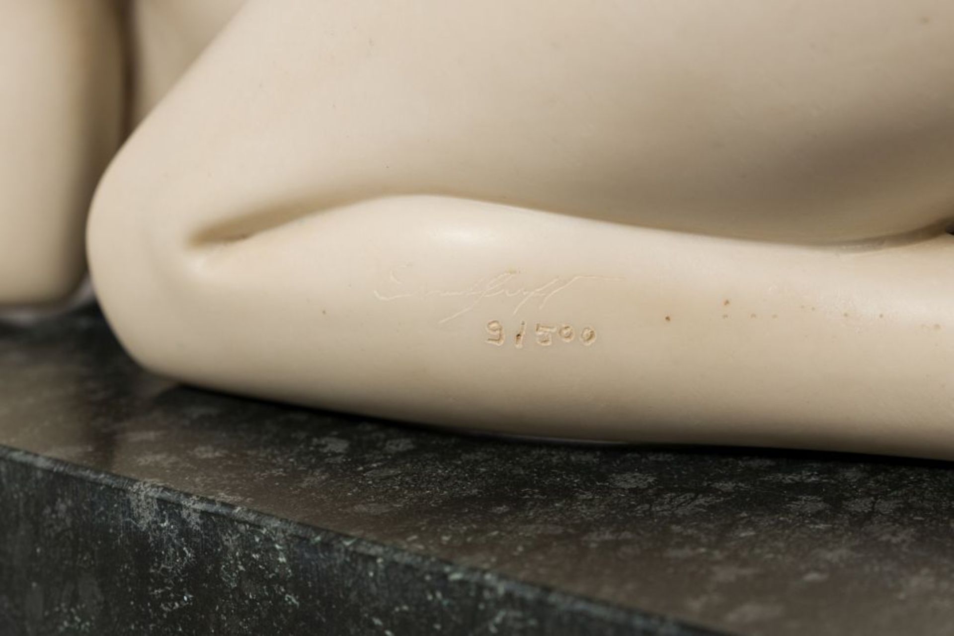 Viennese Sphinx Polymeric art casting, partly gilded on granite-pedestal Signed and numbered: 9/ - Image 8 of 12