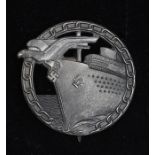 German Kriegsmarine war badge in fitted / titled case, Blockade Breaker, Schwerin marked
