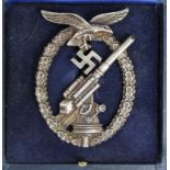 German Luftwaffe war badge in fitted & titled to lid case, Flak